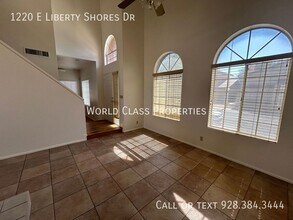 1220 E Liberty Shores Dr in Gilbert, AZ - Building Photo - Building Photo