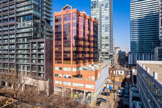393 King St W
