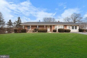24620 Marlboro Dr in Damascus, MD - Building Photo - Building Photo