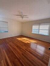 5724 1/2 Parwill St in Houston, TX - Building Photo - Building Photo