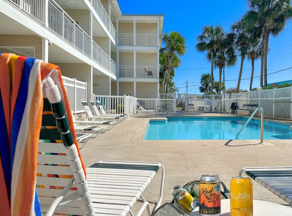 3191 Scenic Hwy 98 in Destin, FL - Building Photo