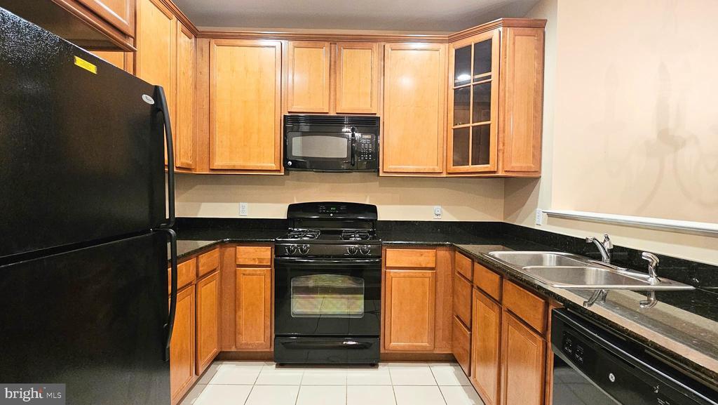 1309 Colts Cir in Lawrence Township, NJ - Foto de edificio