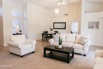 18883 N 88th Dr in Peoria, AZ - Building Photo - Building Photo