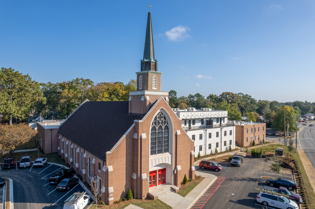 5th & Sloan in Columbia, SC - Building Photo