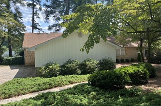 60 Gingham Ln in Pinehurst, NC - Building Photo - Building Photo