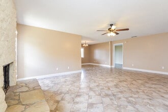 1240 Rising Sun Blvd in Winter Springs, FL - Building Photo - Building Photo