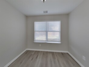 19042 S Whimsey Dr in Cypress, TX - Building Photo - Building Photo