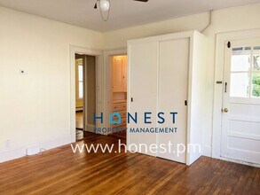 1168 Washington St in Bath, ME - Building Photo - Building Photo