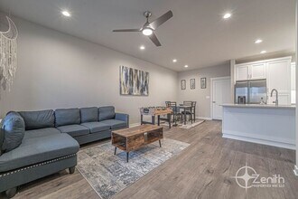 10004 NE 134th Ave in Vancouver, WA - Building Photo - Building Photo