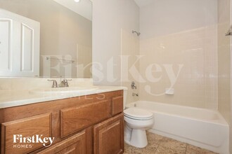 4025 Amberdale Ave in North Las Vegas, NV - Building Photo - Building Photo