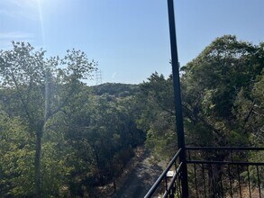 19600 Bee Creek Tavern Rd in Spicewood, TX - Building Photo - Building Photo