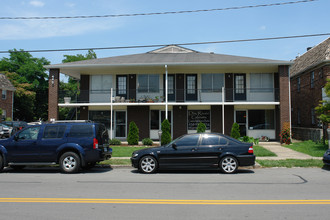 445 S Ashland Ave in Lexington, KY - Building Photo - Building Photo