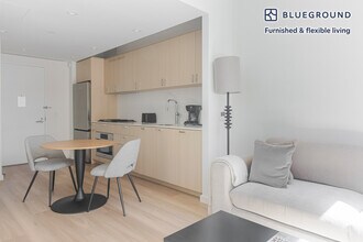 266 W 96th St in New York, NY - Building Photo - Building Photo