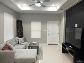 201 W Saint Helena Ave, Unit 3