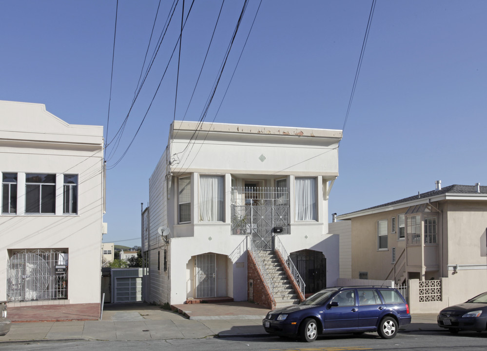 314-318 Woolsey St in San Francisco, CA - Building Photo