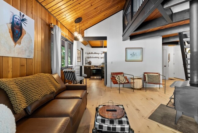 42 Alder Way, Unit Whitefish Condo in Whitefish, MT - Building Photo - Building Photo