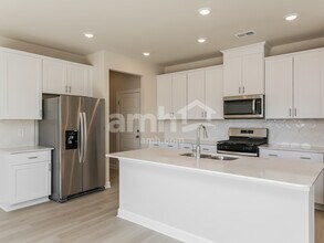 790 Treeline Rd in Moore, SC - Foto de edificio - Building Photo