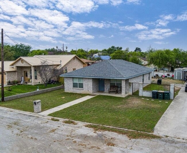property at 117 Mercedez Dr