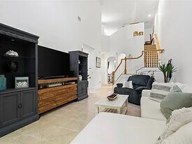 1945 Bridgepointe Cir in Vero Beach, FL - Building Photo