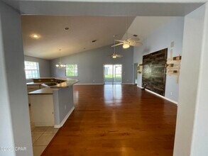 216 Oxford Ave in Panama City Beach, FL - Building Photo - Building Photo