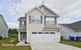 74 W Luminous Way in Hampstead, NC - Building Photo