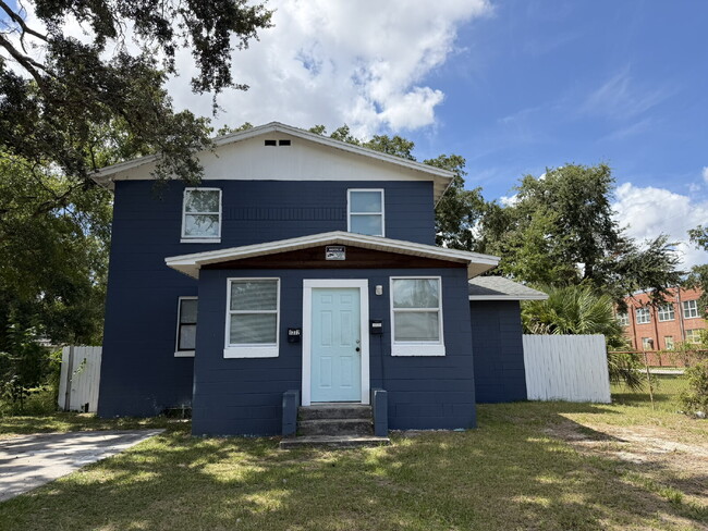 property at 1370 Franklin St