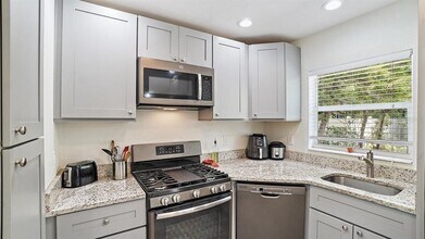 263 22nd St N in St. Petersburg, FL - Building Photo - Building Photo