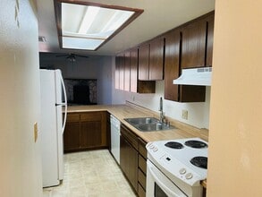130 Castle Rock Rd in Sedona, AZ - Building Photo - Building Photo