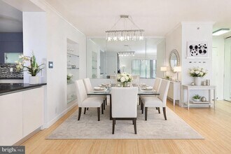 5902 Mt Eagle Dr, Unit 809 in Alexandria, VA - Foto de edificio - Building Photo