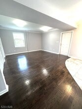 643 S 17th St in Newark, NJ - Building Photo - Building Photo