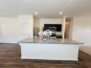 19576 W Annika Dr in Litchfield Park, AZ - Building Photo - Building Photo