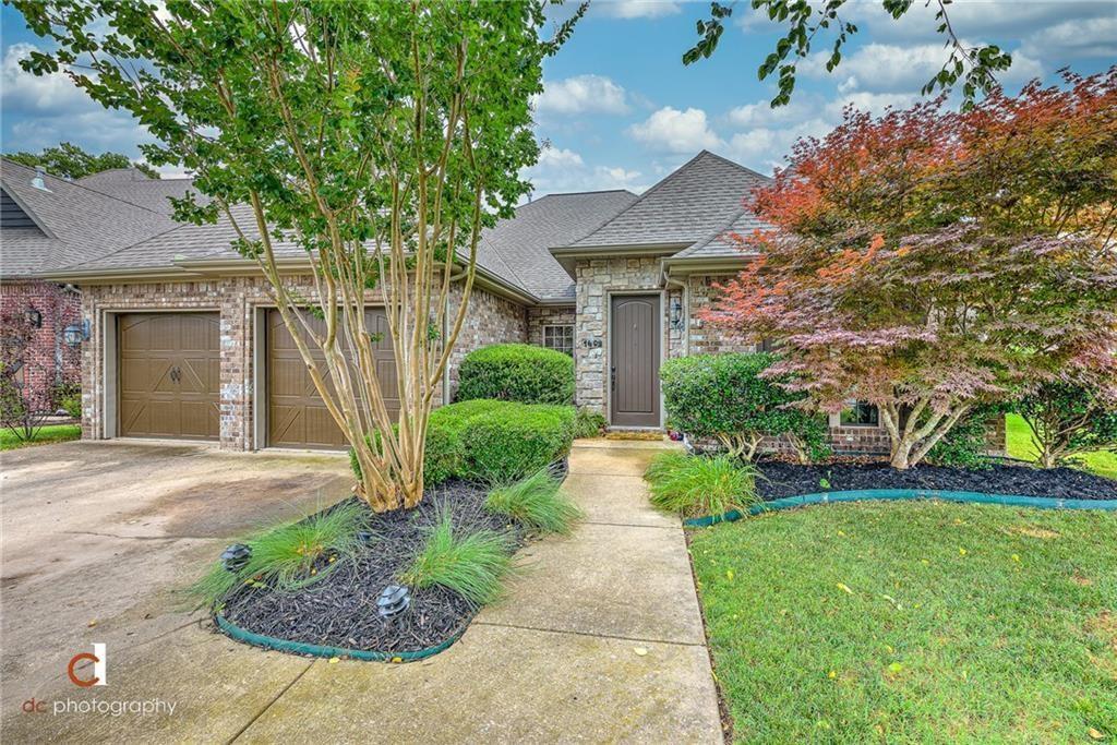 1602 NE Greenbrier Rd in Bentonville, AR - Building Photo
