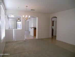 13558 W Port Royale Ln in Surprise, AZ - Building Photo - Building Photo