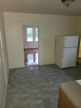 734 Riverside Dr in Johnson City, NY - Building Photo - Building Photo