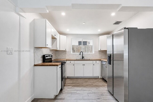 property at 2275 NW 30th St