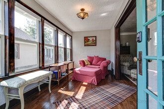 128 Grant St in Barrington, IL - Building Photo - Building Photo