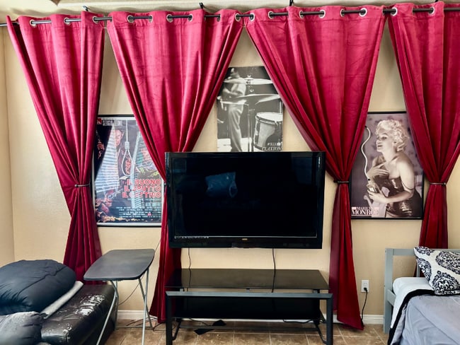 1699 Deep Spring Ave