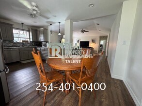 117 Moses Manor Dr in Lorena, TX - Building Photo - Building Photo