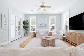 34 N Ryan St in Santa Rosa Beach, FL - Building Photo - Building Photo