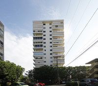 999 Wilder Ave in Honolulu, HI - Building Photo - Building Photo