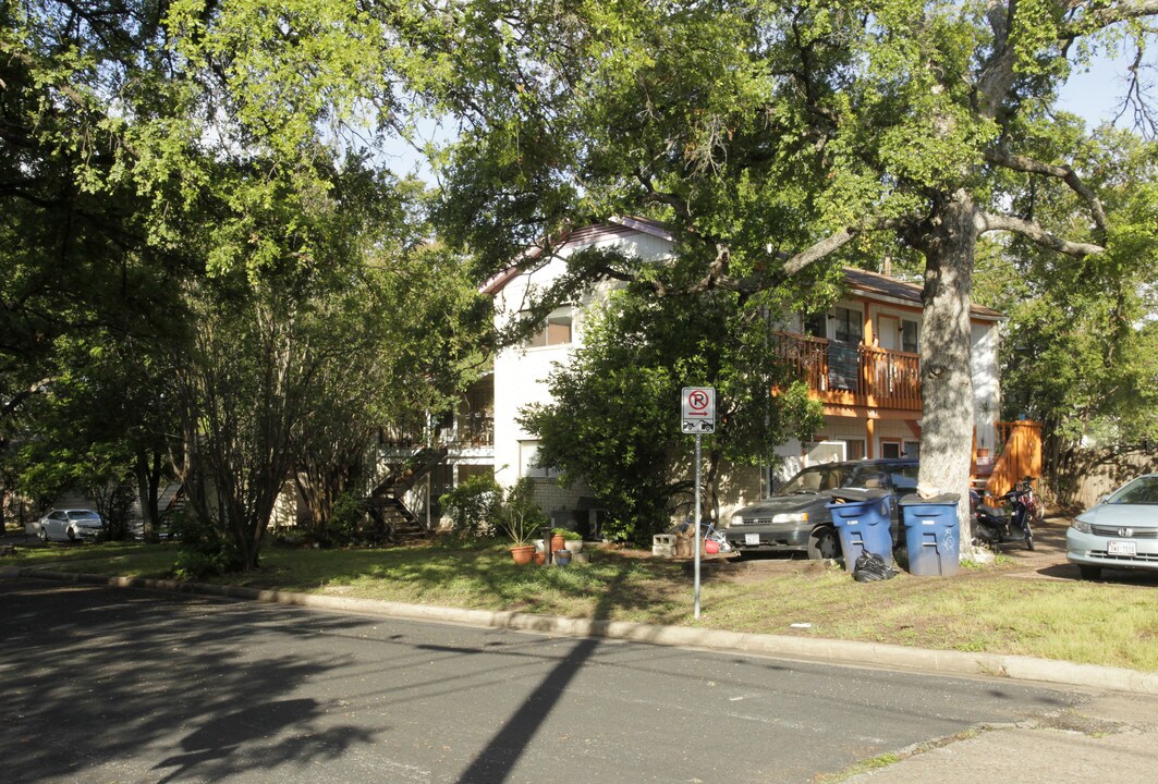 3306 Tom Green St in Austin, TX - Building Photo