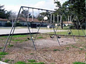 Holly Point Apartments in Holly Hill, FL - Building Photo - Other