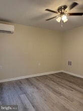 105 Hickman Rd in Claymont, DE - Foto de edificio - Building Photo
