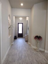 12307 Merritt villa in San Antonio, TX - Building Photo - Building Photo