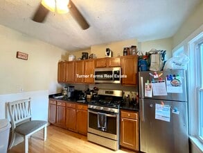 59 Cedar St, Unit 2L in Somerville, MA - Building Photo - Building Photo