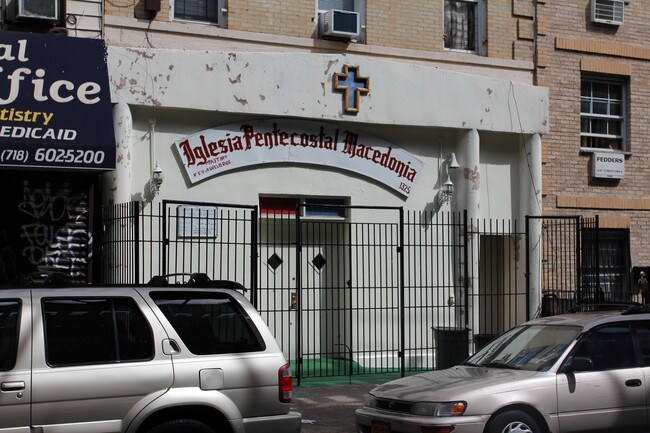 1325 Myrtle Ave in Brooklyn, NY - Building Photo - Building Photo