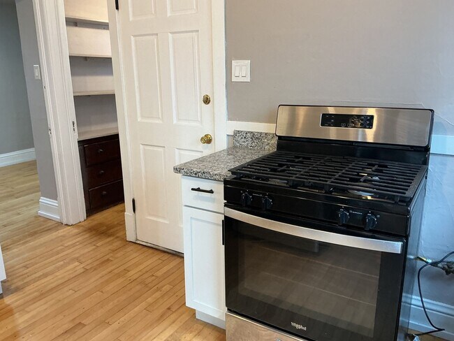 1518 S 83rd St in West Allis, WI - Building Photo - Building Photo