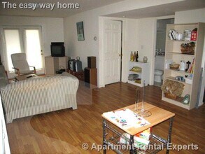 11 Kent Ct in Somerville, MA - Building Photo - Building Photo