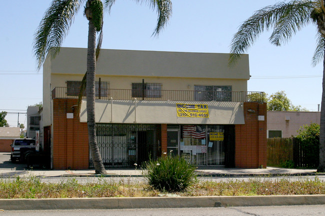 1950-1954 Pacific Ave in Long Beach, CA - Building Photo - Building Photo