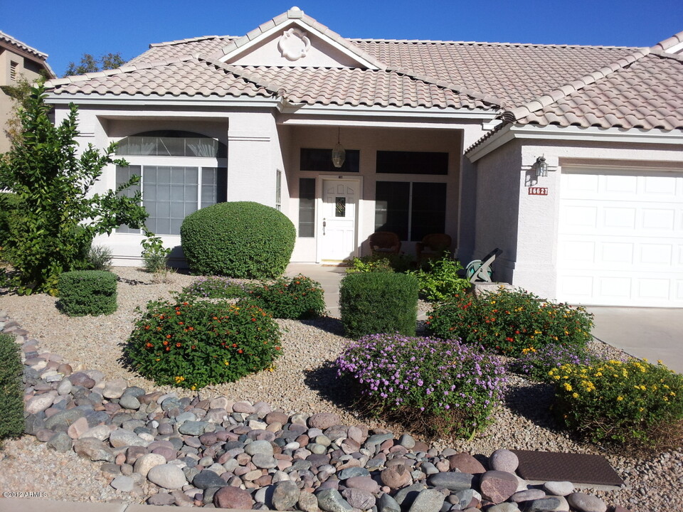 16627 N 61st Way in Scottsdale, AZ - Building Photo